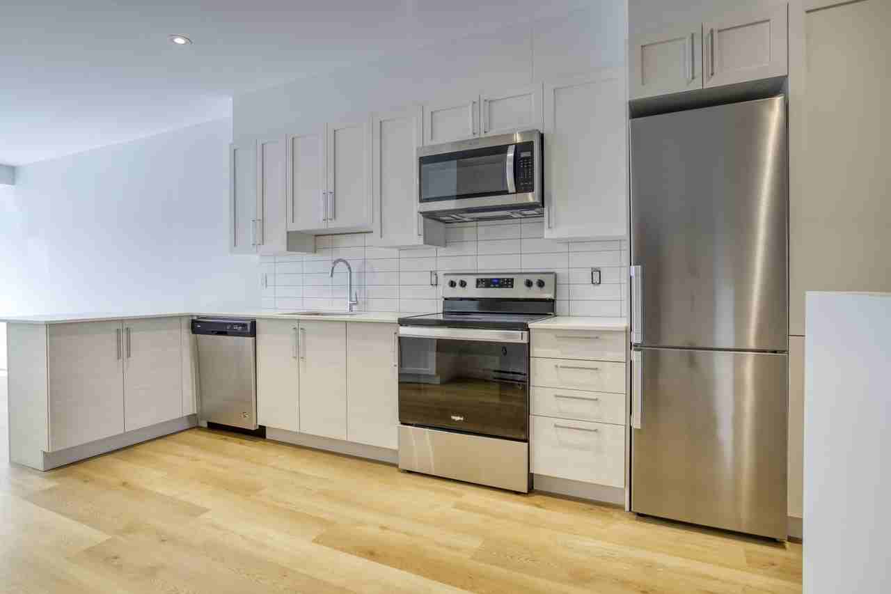 Montgomery - Photo 3 of 17