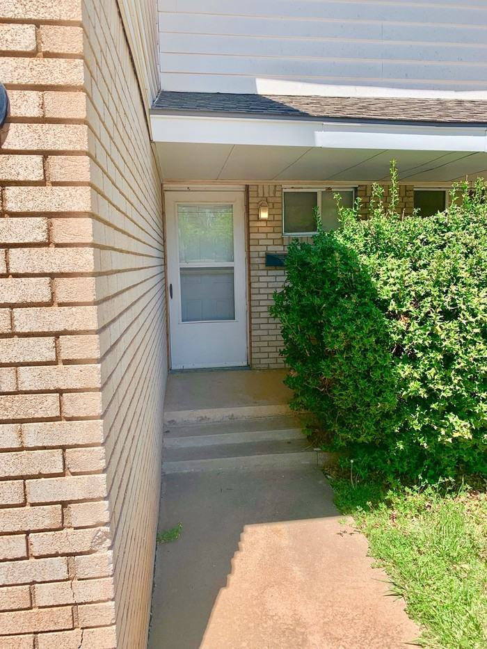 39 Ne 63rd St - Photo 2 of 20