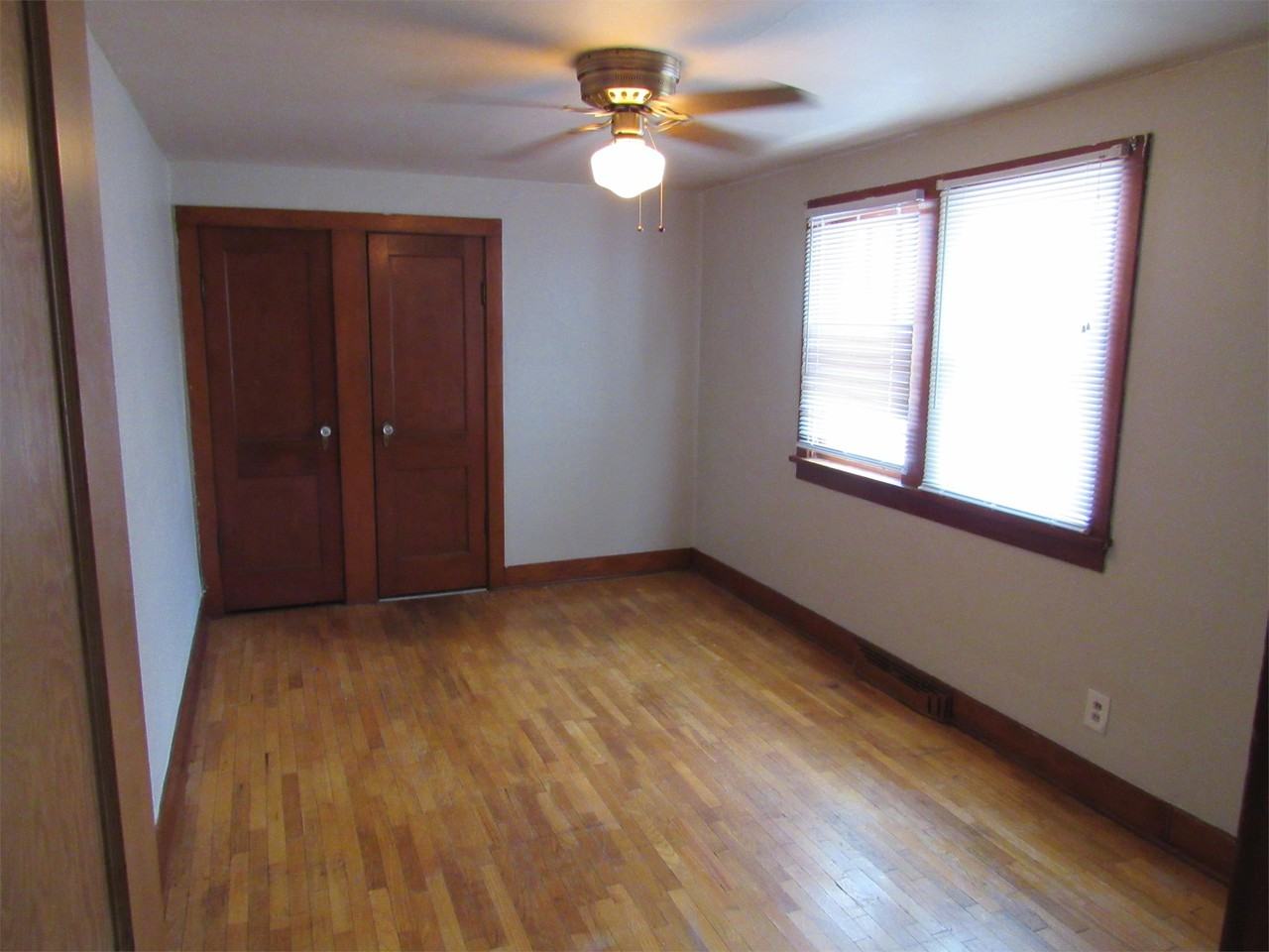 1601 Osborne St #1 - Photo 4 of 14