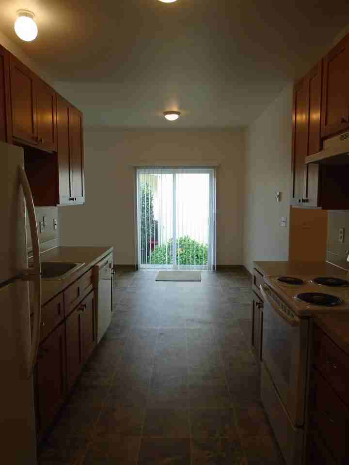 965 Church St #965 - Photo 6 of 15