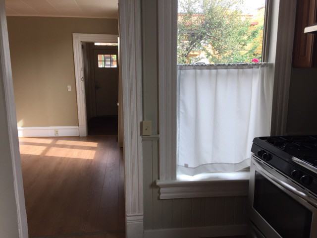 25 SE 26th - 1 #1 - Photo 6 of 18