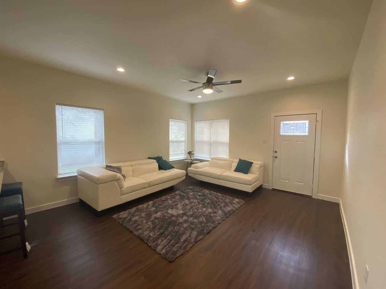 1821 Wellington St #1 - Photo 2 of 21