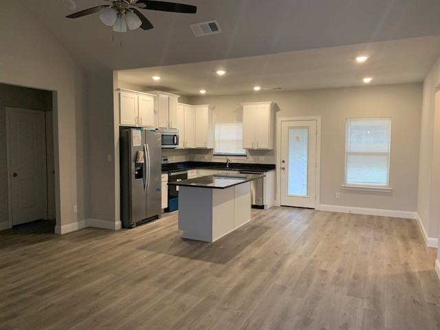 1707 Wright St #1 - Photo 3 of 16