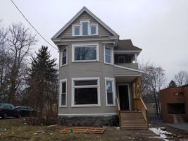 featured image of 810 Bellevue Ave #2