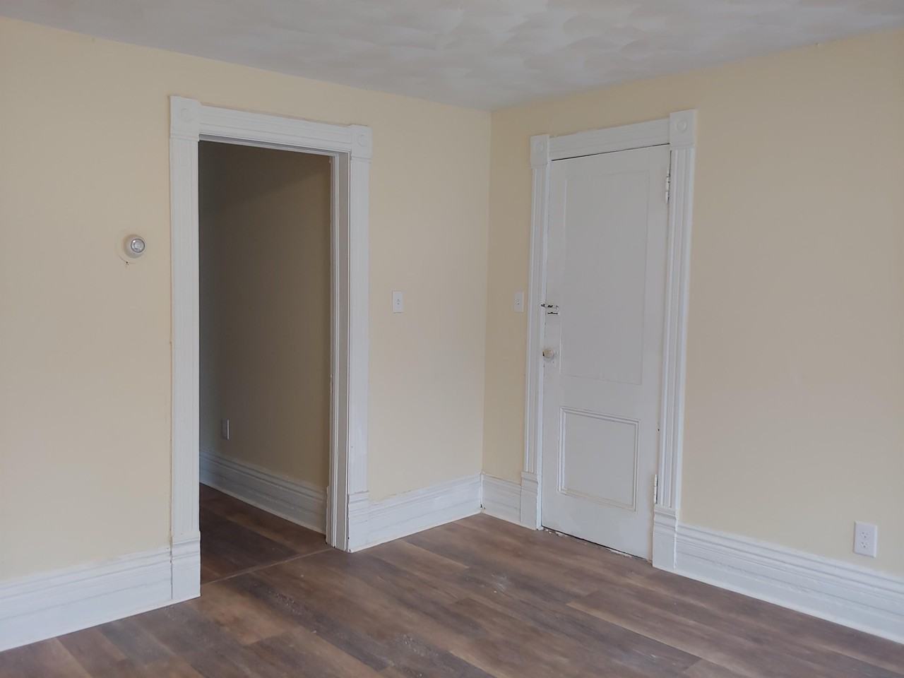 810 Bellevue Ave #2 - Photo 5 of 20