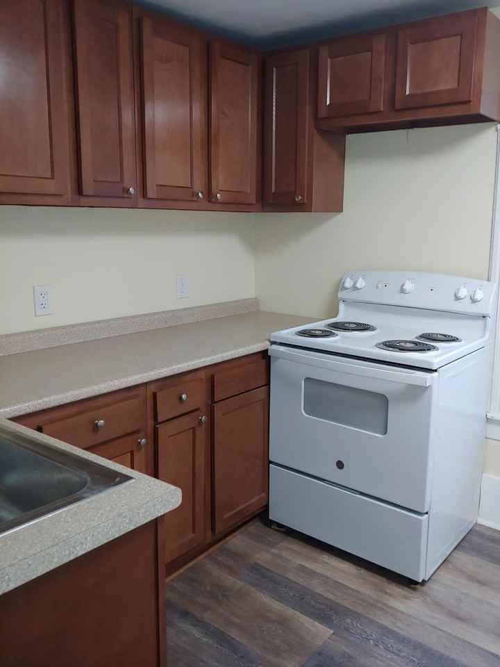 810 Bellevue Ave #2 - Photo 6 of 20