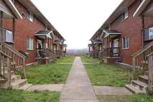 60 Rosslyn Street #5 - Photo 1 of 1