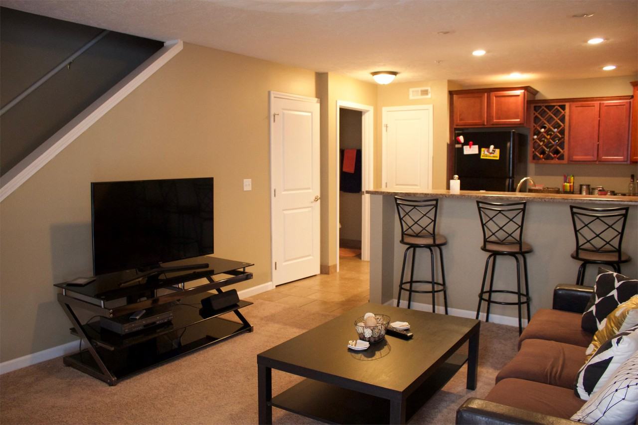 2489 1st avenue - 108 A #108A - Photo 3 of 10