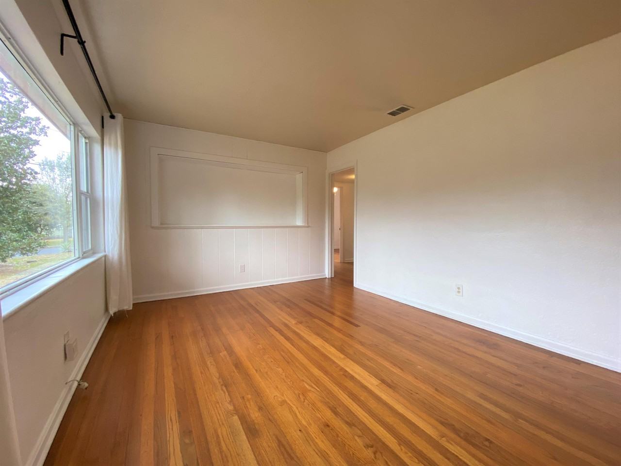 2501 Virginia Dr #1 - Photo 3 of 26