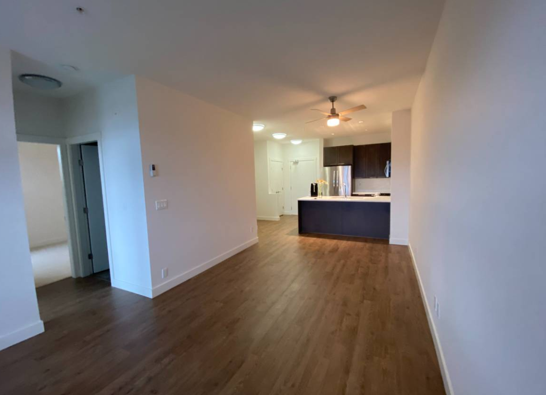 15188 29a Ave #304 - Photo 3 of 26