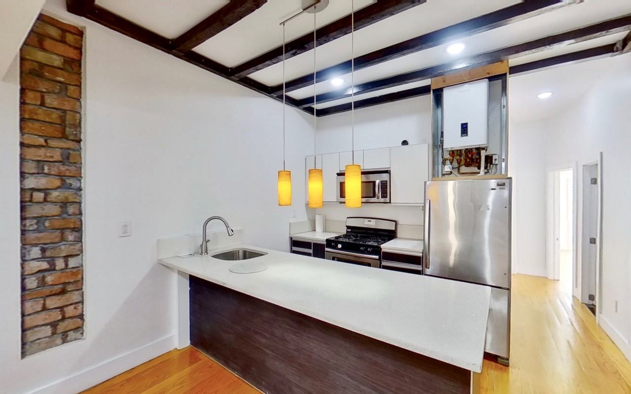 564 Central Avenue #4-3rdFL - Photo 2 of 6