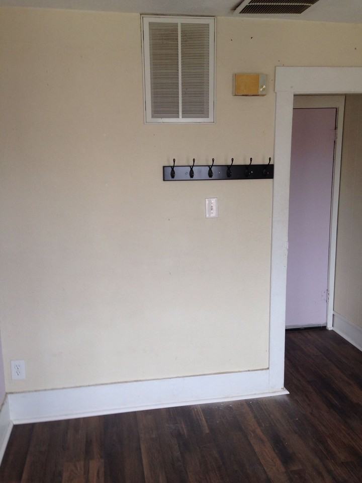 304 S Main St Apt 2e #2E - Photo 2 of 7
