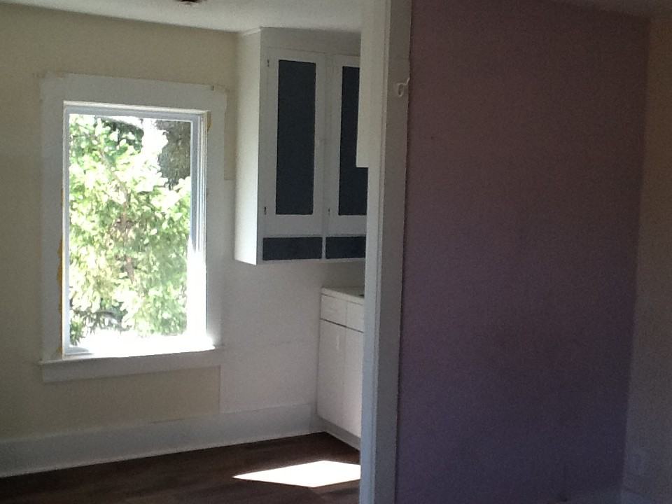 304 S Main St Apt 2e #2E - Photo 5 of 7