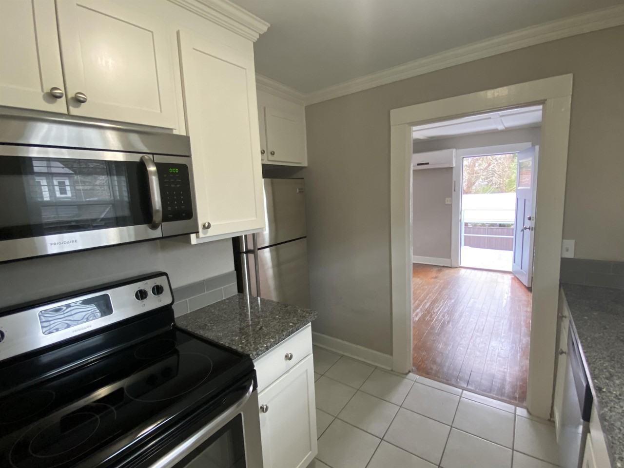 3707 Atlantic Ave #3707 - Photo 5 of 13