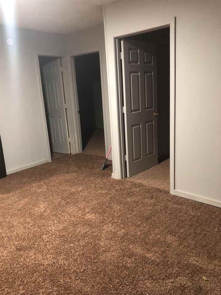 103 S SADDLER STREET - 3 #03 - Photo 3 of 8