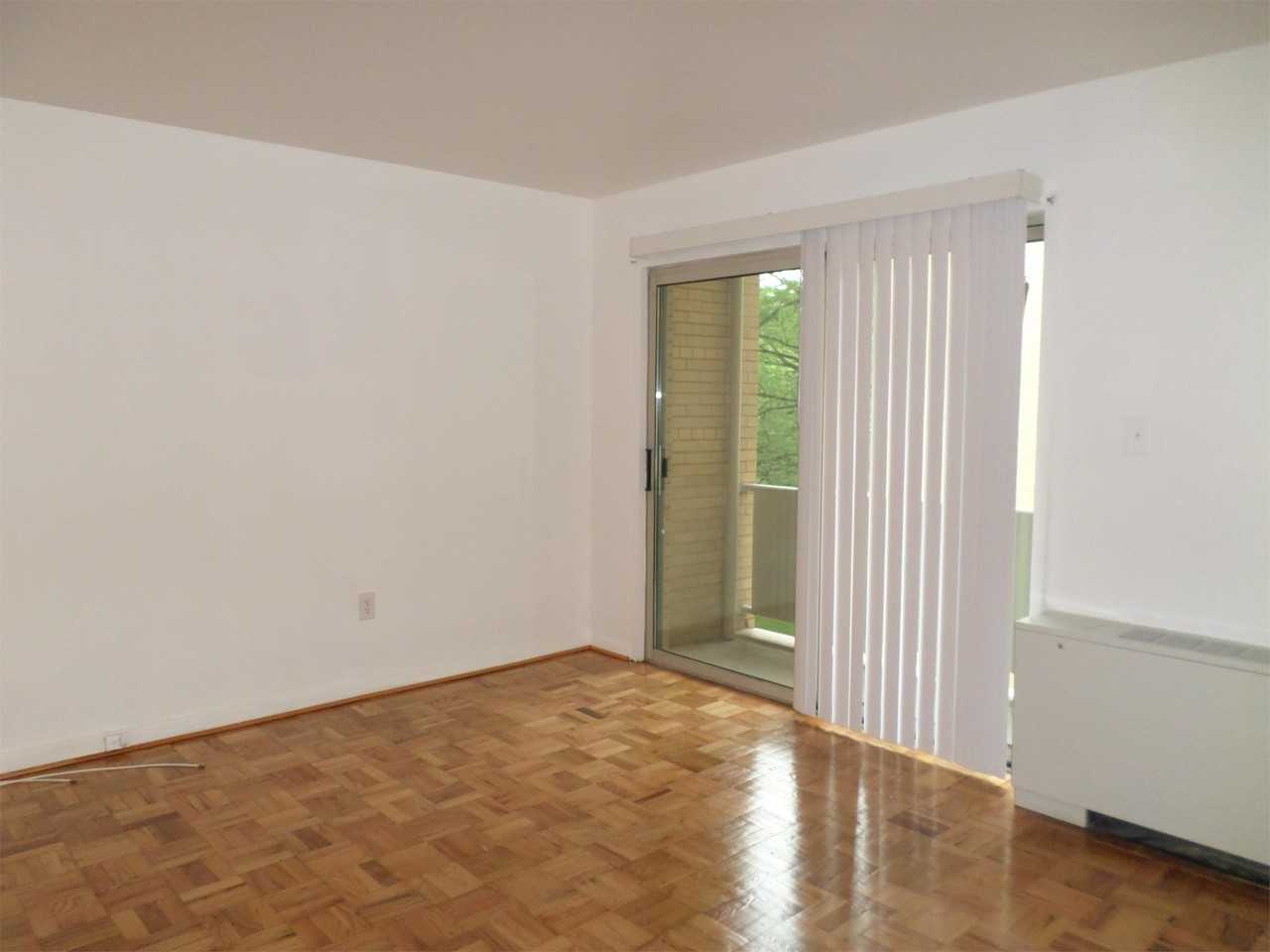 4600 4600 Connecticut Ave NWUnit 616 #616 - Photo 5 of 20