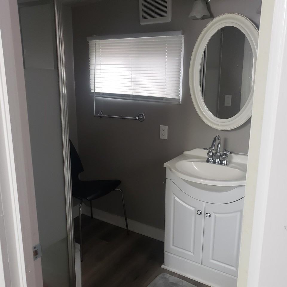 4046 Colerain Ave #1 - Photo 5 of 5