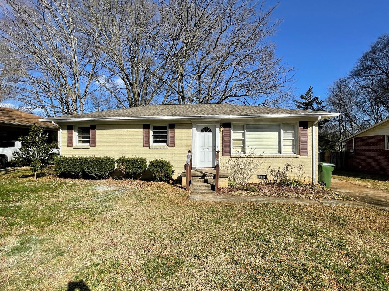 1921 Stevens Avenue Northeast #1