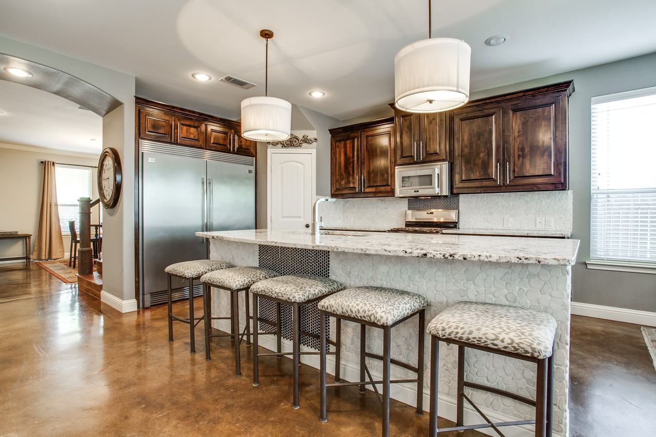 3133 Lubbock Ave #1 - Photo 6 of 23