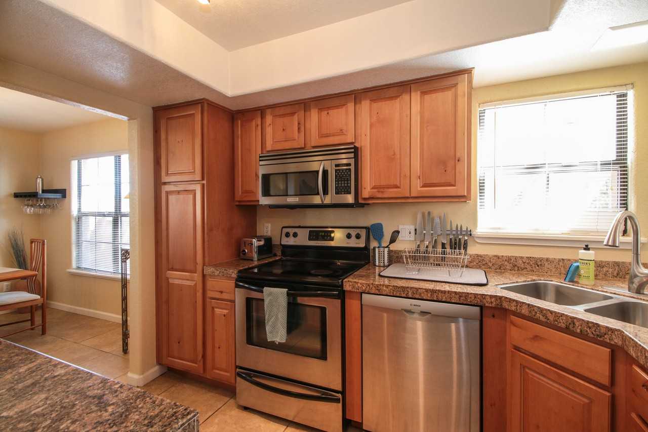 6651 North Campbell Avenue #1 - Photo 6 of 18