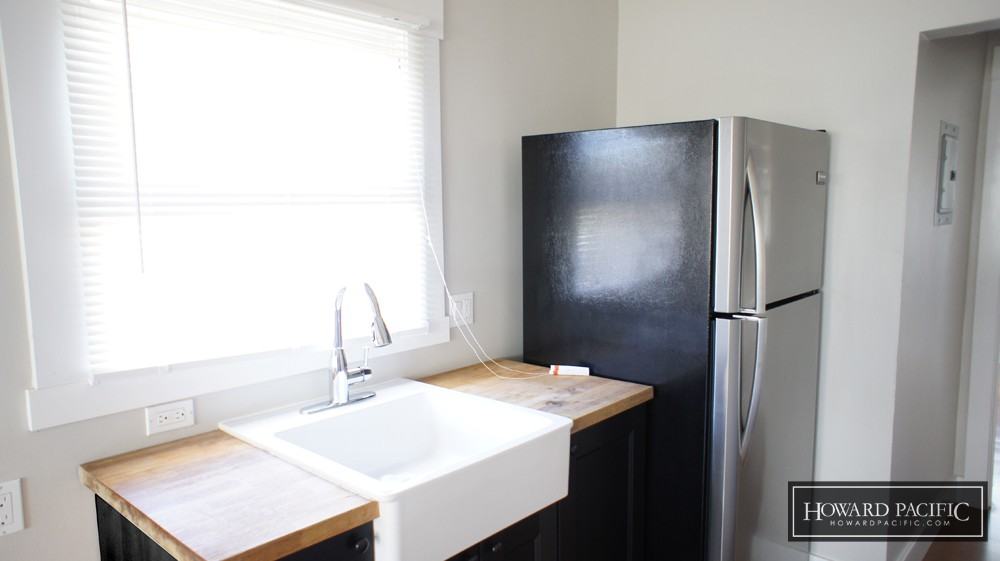432 E 6th St #436 - Photo 3 of 8