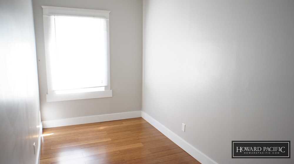 432 E 6th St #436 - Photo 5 of 8