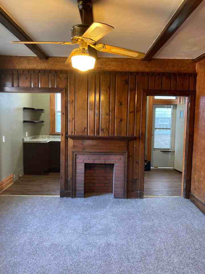 406 Wabana Street #1 - Photo 4 of 17