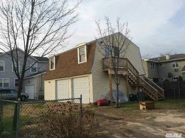 24 Lake St - Photo 3 of 14