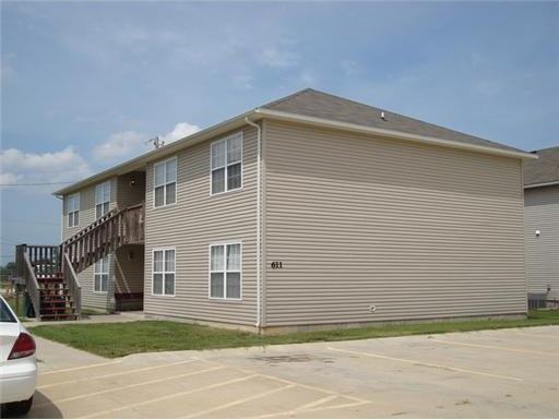 Westfield Pl - 611 B #611B - Photo 2 of 6