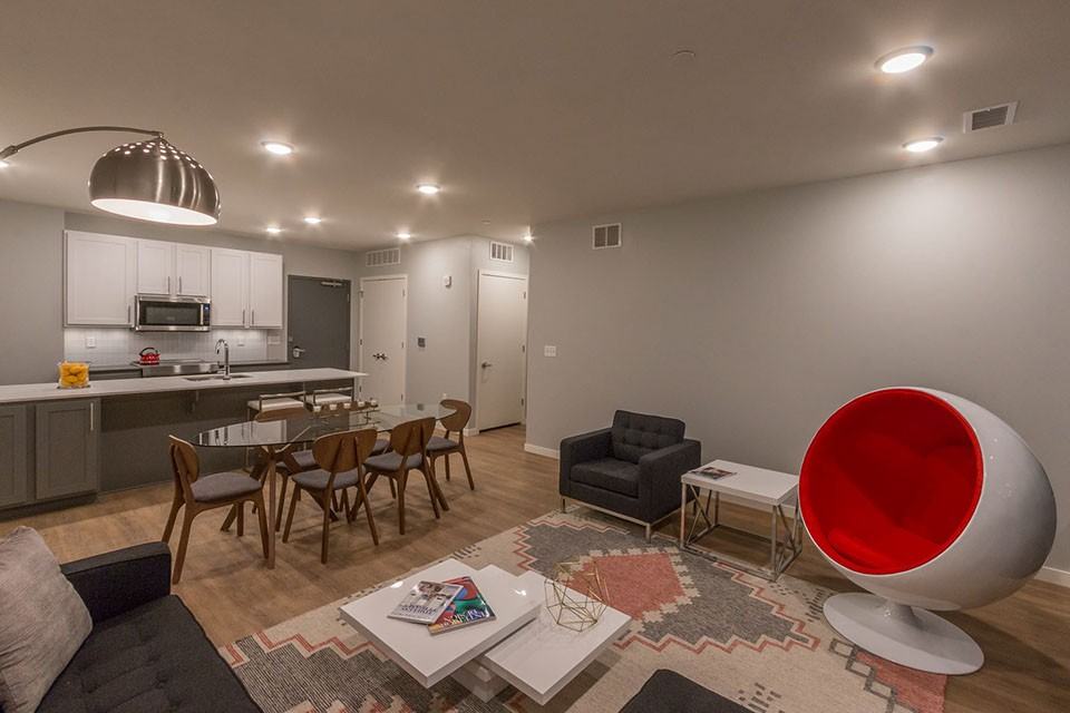 1300 Melrose Ave #207 - Photo 3 of 24