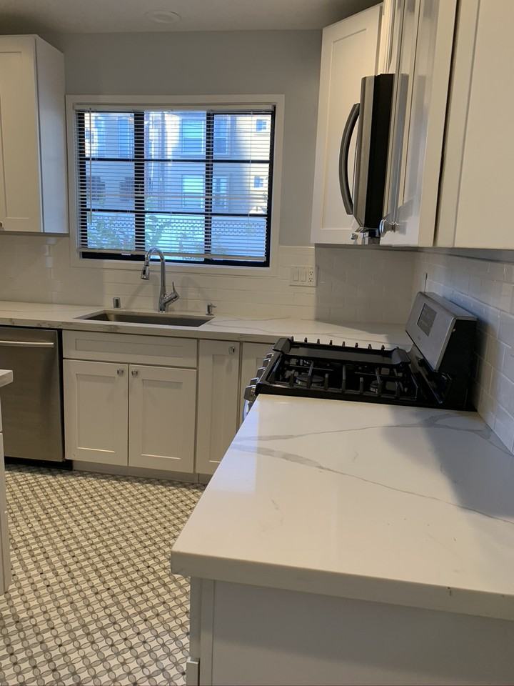 10920 Landale St #10920 - Photo 7 of 50