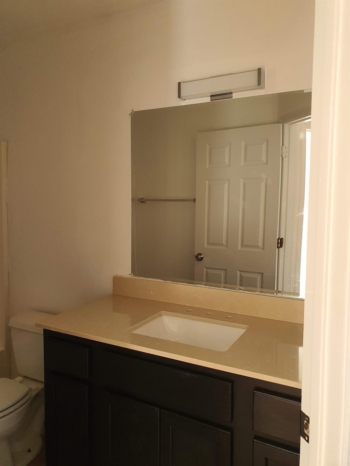 500 Jefferson St #500 - Photo 6 of 17