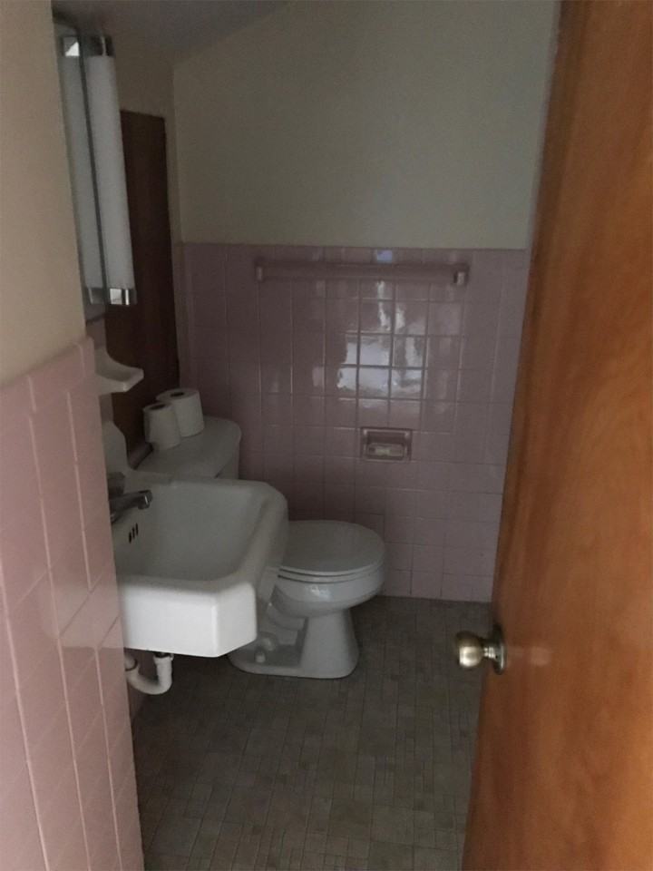 518 Allegheny St #3 - Photo 3 of 9