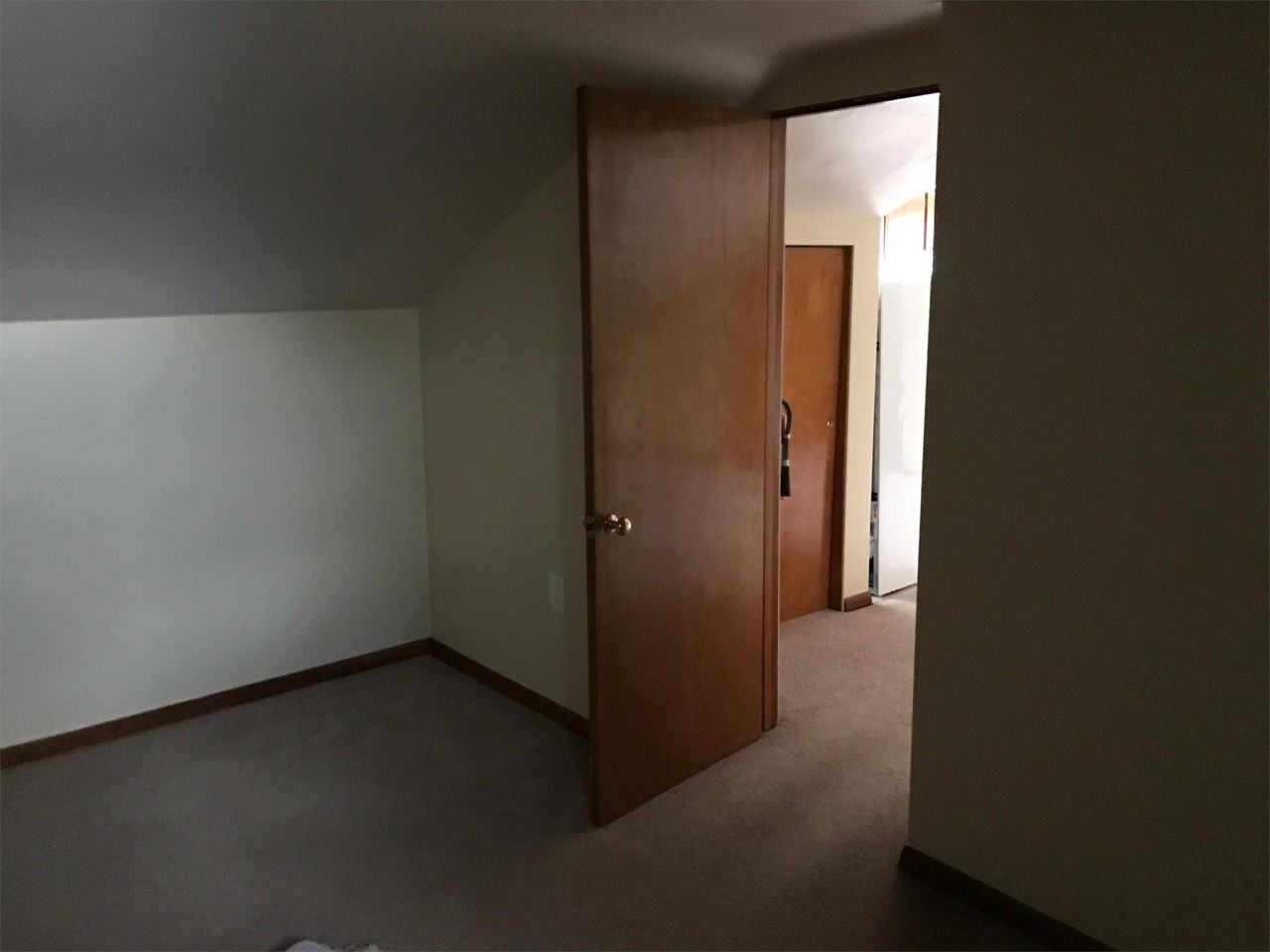 518 Allegheny St #3 - Photo 7 of 9