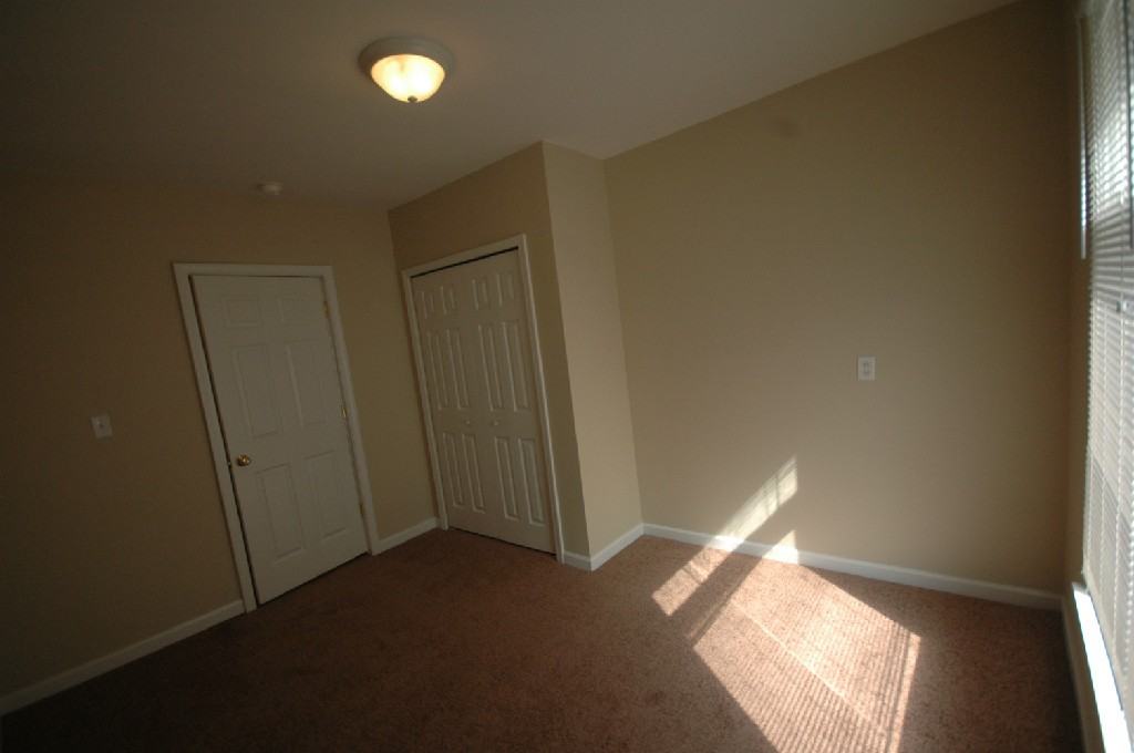 805 N Congress St #1 - Photo 5 of 6