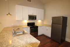 804 Abercorn St #804 - Photo 1 of 1