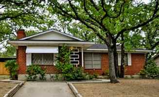 featured image of 2203 Mercedes Rd #1