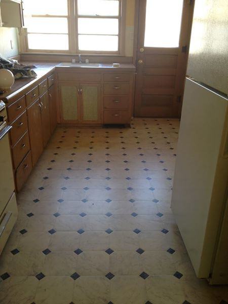 441 Allen St #4 - Photo 3 of 8