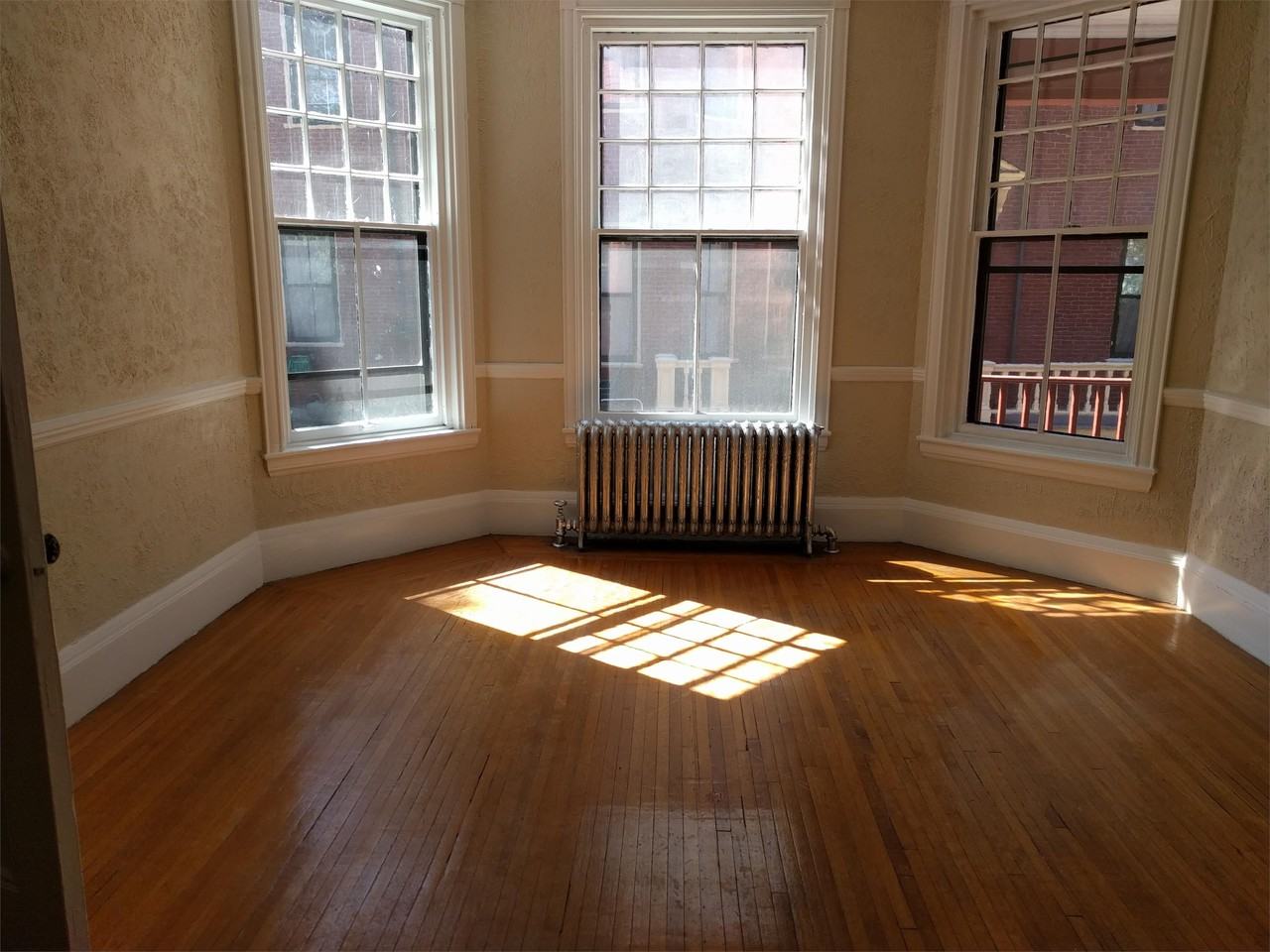 52 Deering St #2 - Photo 4 of 9