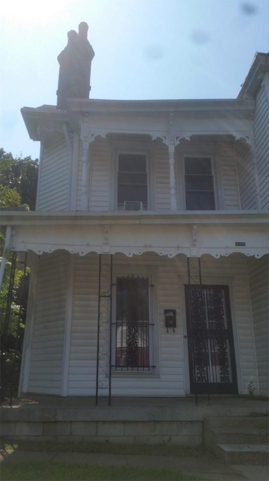 438 N Upper St #1 - Photo 3 of 44