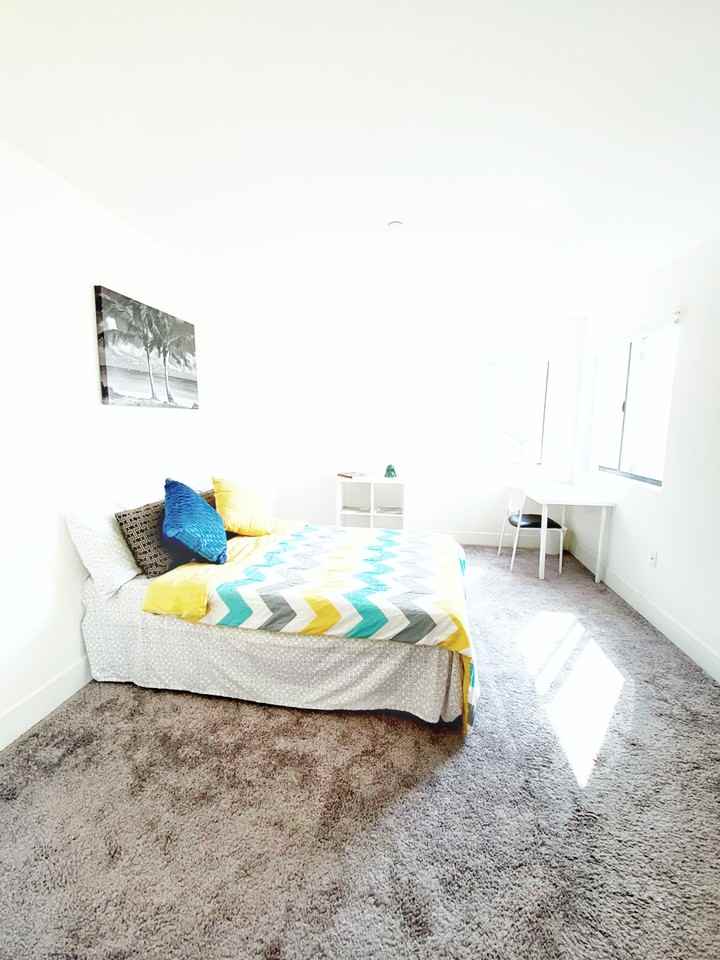 1518 1518 Federal Ave PHU - Grand - Photo 3 of 11