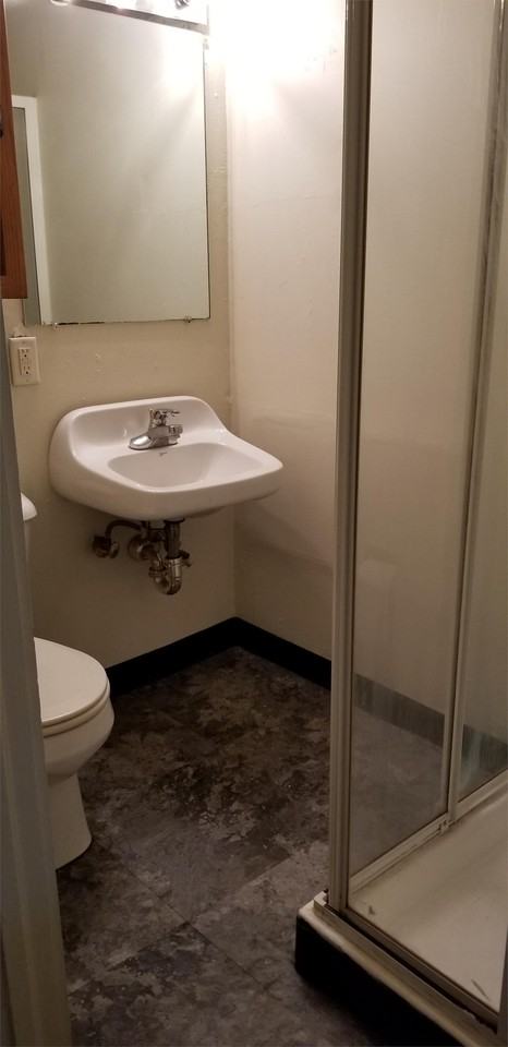 125 W James St #1 - Photo 5 of 7