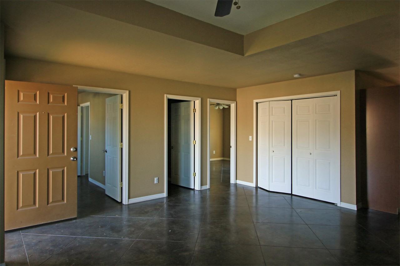 40 Sophie Jo Ln - Photo 2 of 18