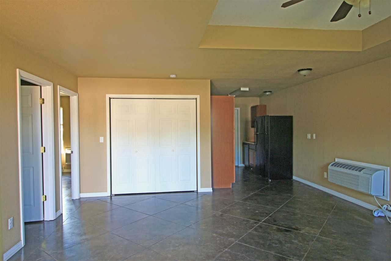 40 Sophie Jo Ln - Photo 3 of 18