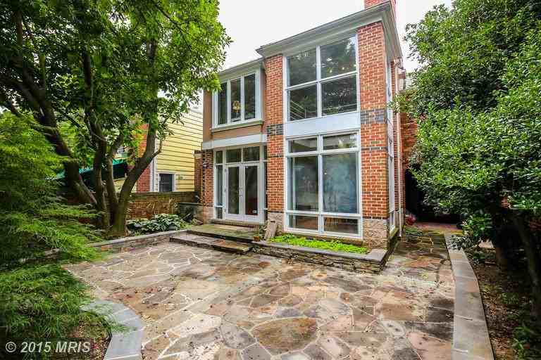 1421 34th St Nw #1 - Photo 4 of 29