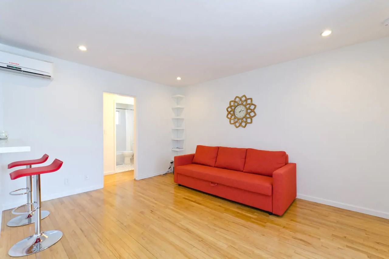 1811 Ivar Avenue #QW - Photo 7 of 19