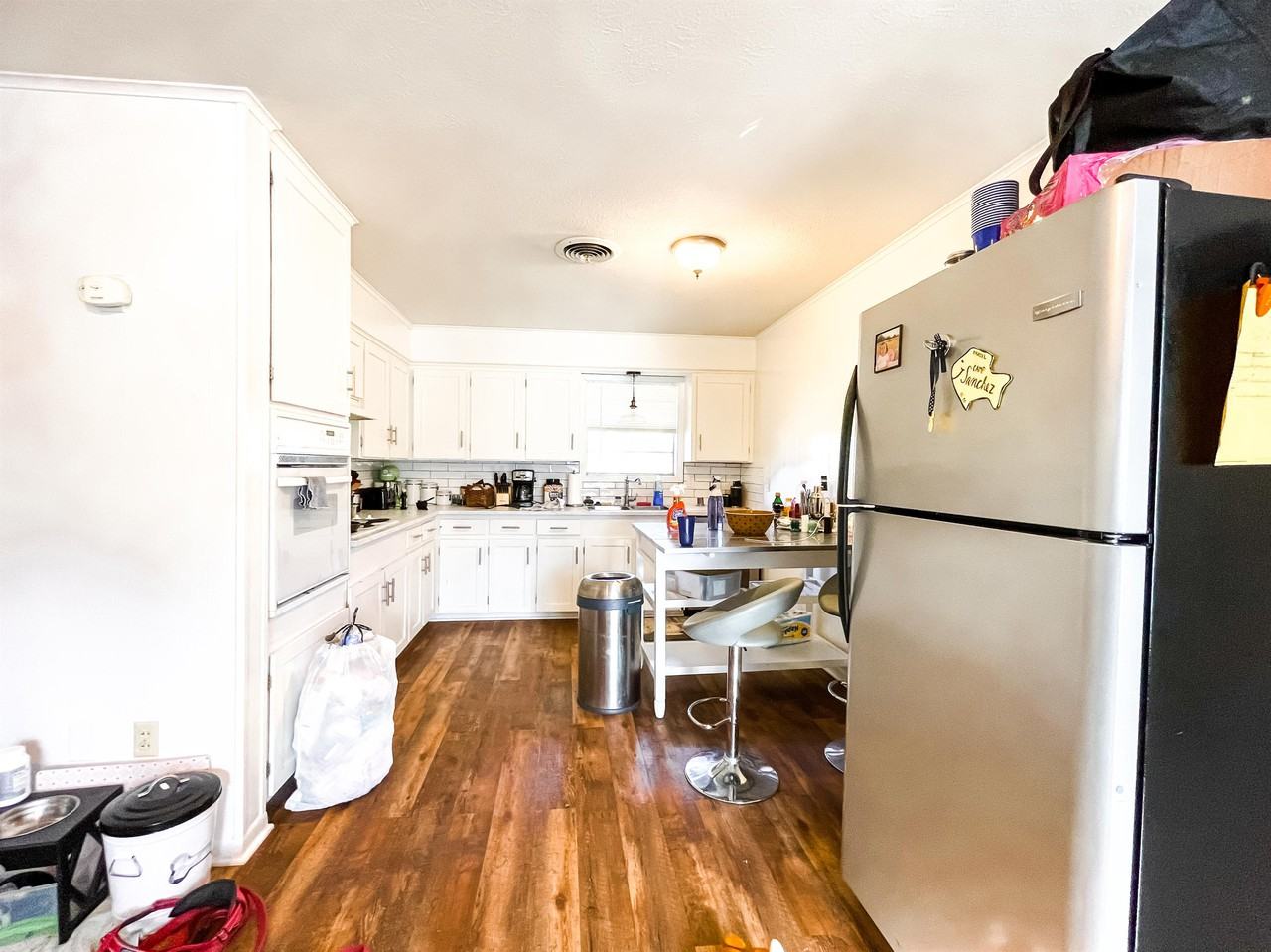 1502 Laura Ln #1 - Photo 3 of 14