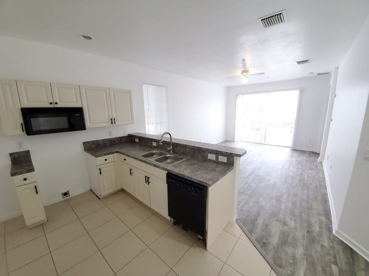 1945 Marsh Harbor Dr #1 - Photo 5 of 32
