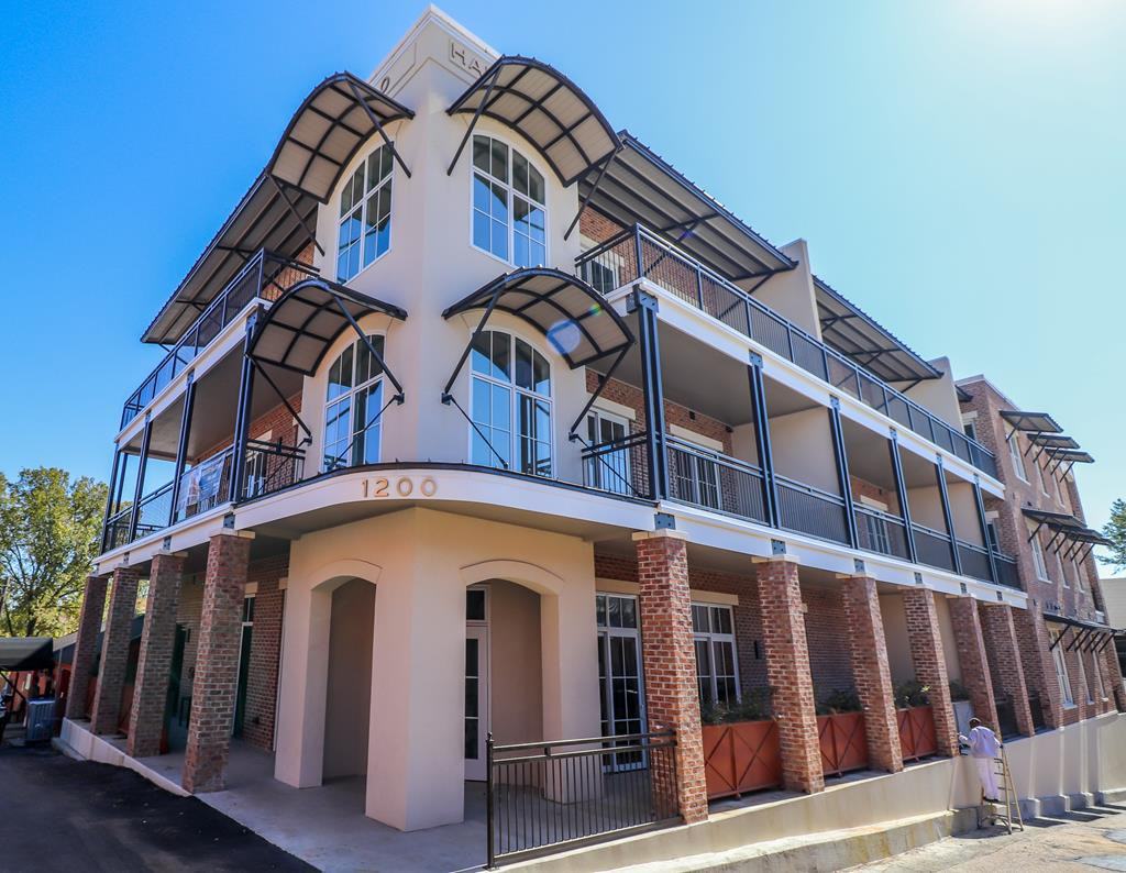 306 Harrison Square Condominiums 1, Oxford, MS 38655 2 Bedroom