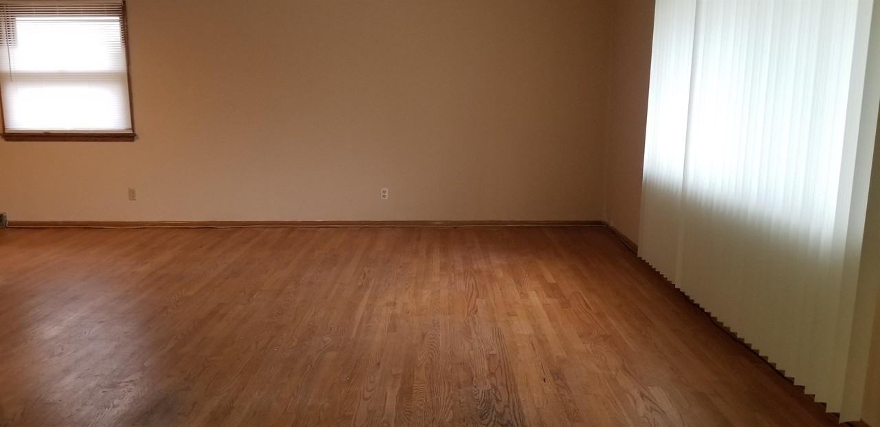 7419 W Burleigh St #7419 - Photo 3 of 10
